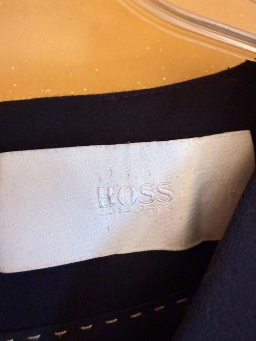 HUGO BOSS rochie eleganta , marimea 40 , din lânǎ