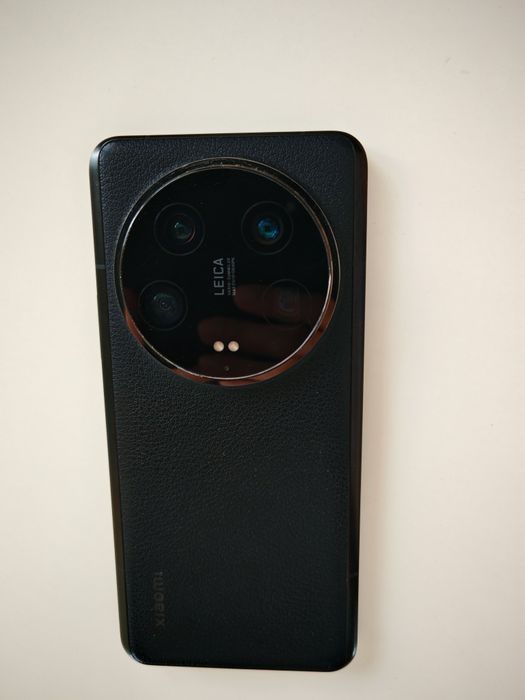 Xiaomi 14 Ultra 16/512GB Global – Пълен комплект, 90W зарядно, топ камера