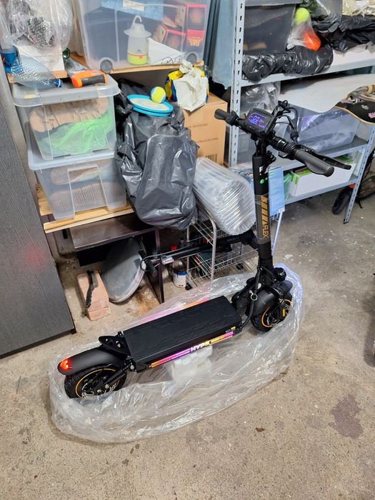 Trotineta electrica Iscooter W9Air, 800W,  48V10Ah, autonomie 30-40km, 22,5 kg