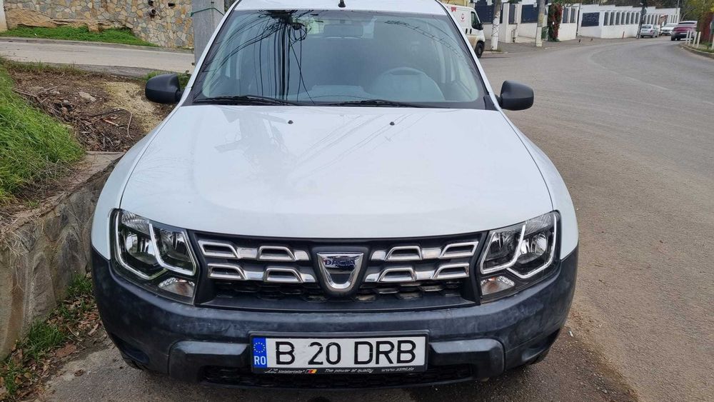 Dacia DUSTER 4X4  - 69000 km reali, prim proprietar.