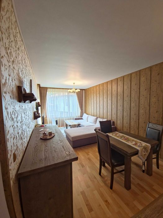 Дава се под наем Двустаен апартамент в к.к. Пампорово - 60 кв.м за 61.2 € - Снимка #2