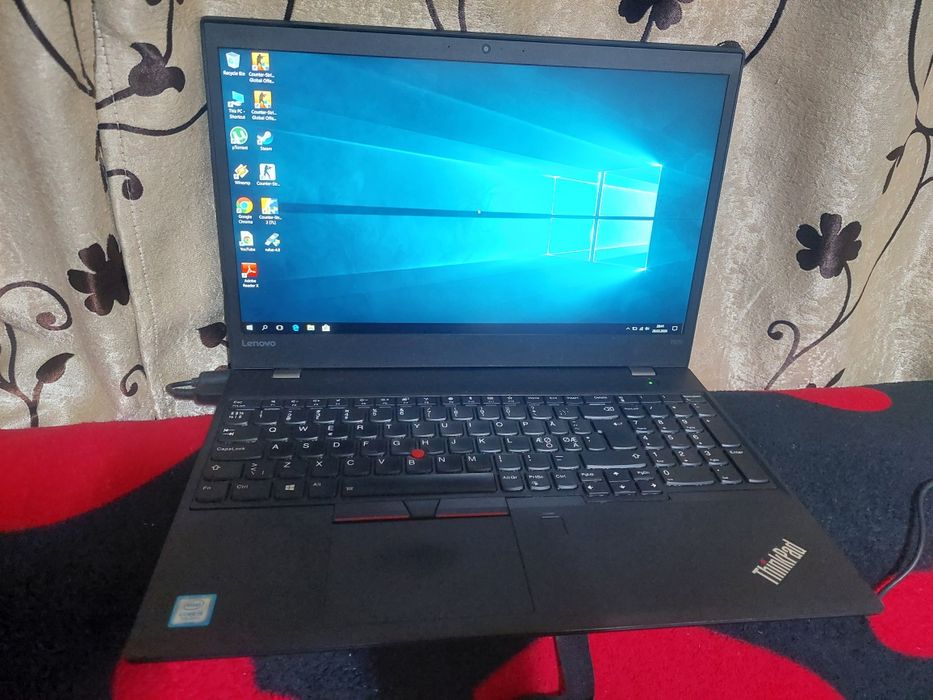 Laptop Lenovo T570 i5
