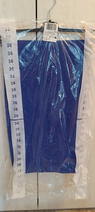 Нов панталон MANGO, размер 36