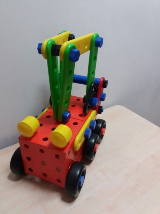 Конструктор для малышей 3 +