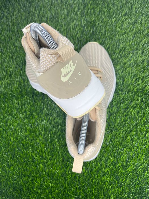 Nike Air Max Motion 'Mushroom' Дамски Маратонки