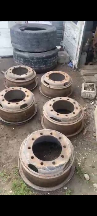 Продаются диски .