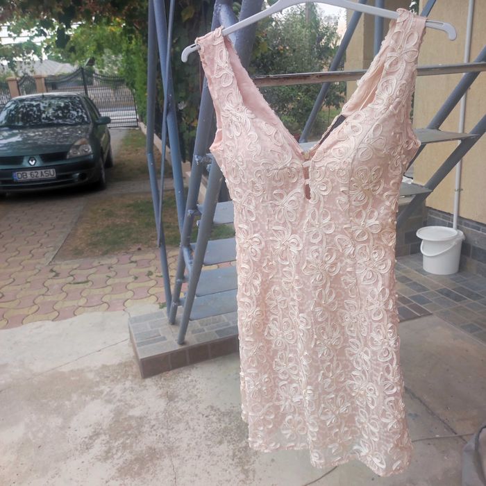 Rochii,câteva purtări unele nepurtate.