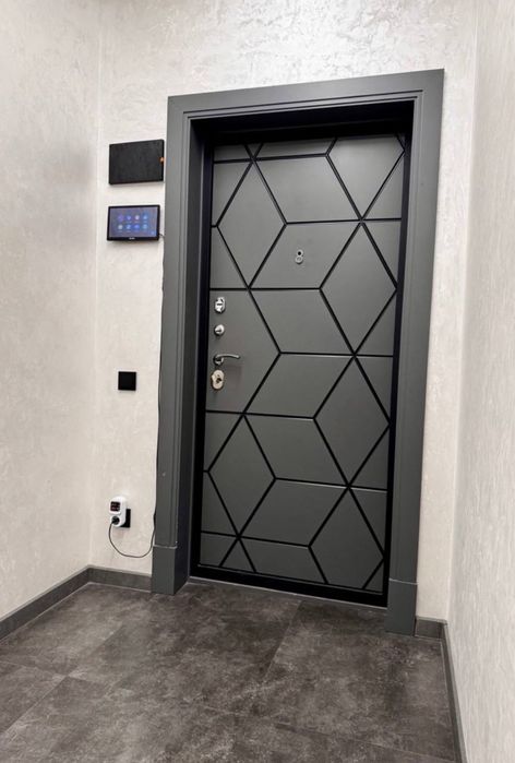 Продаётся 2х комнатная квартира ЖК Poytaht Gavhari ор-р Школа N17