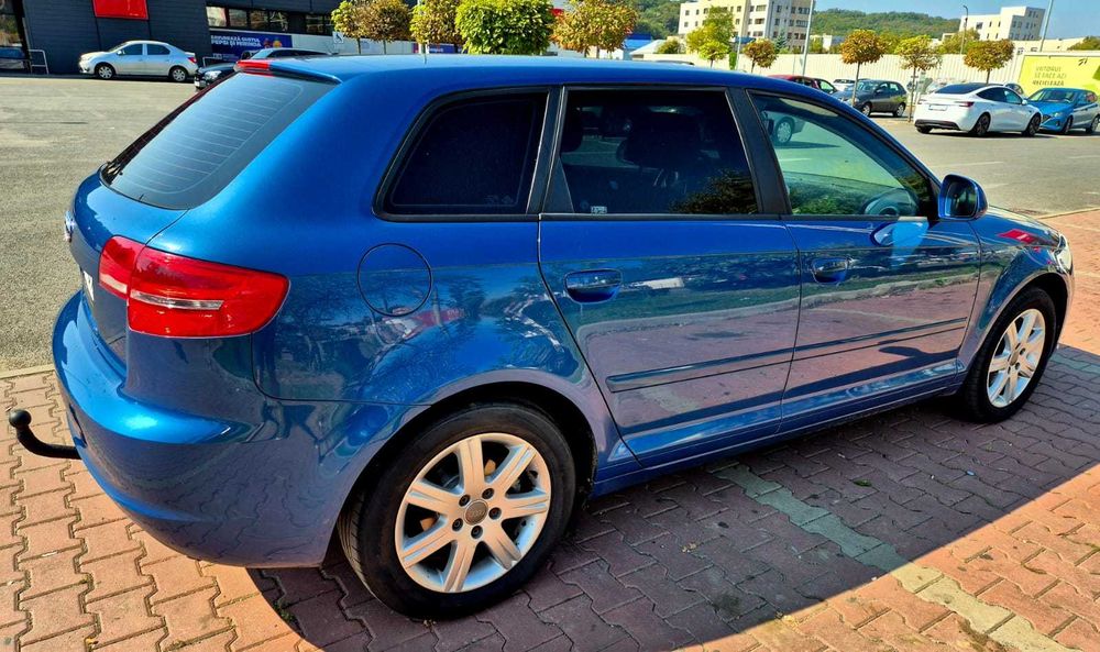 AUDI A3 Sportback 2009 — imagine 4