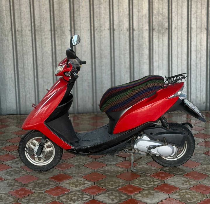 Honda dio af 68,