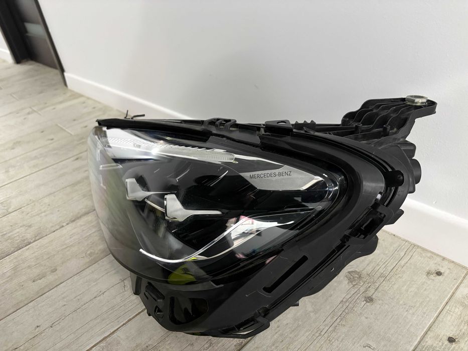 Far stanga full led Mercedes E class W213 facelift cod A2139069109