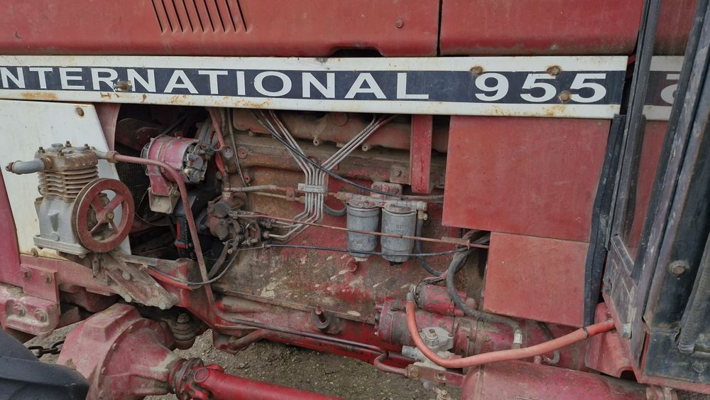 International 955