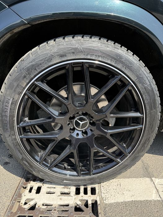 Mercedes GLE Hybrid 4MATIC Emerald Green Metallic