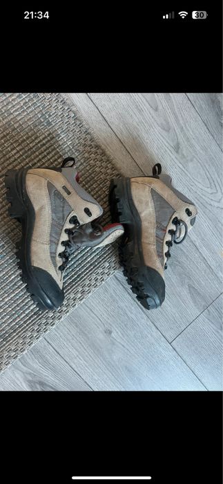 Ghete Aigle ,potrivit pentru sezonul rece.