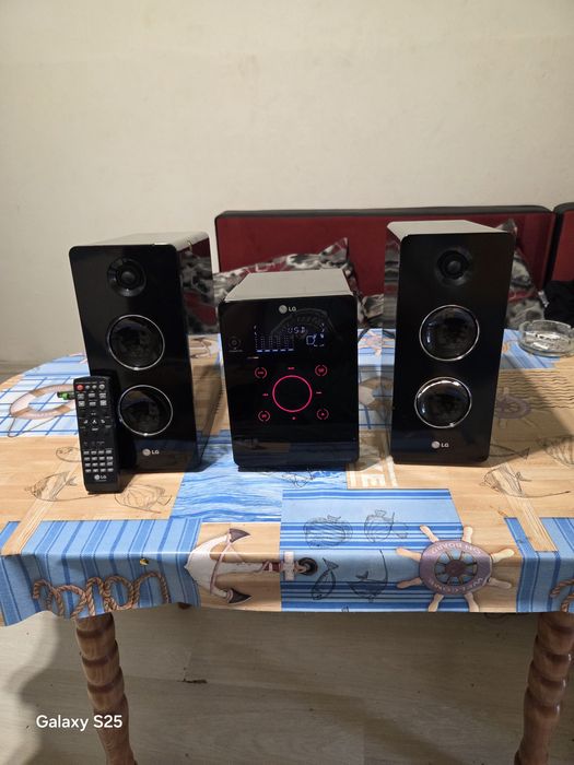 мошна аудио система LG