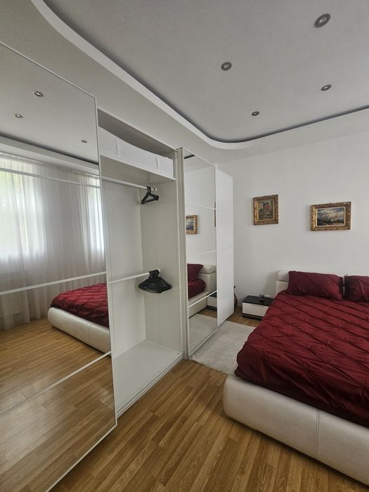 Chirie casa  2 camere