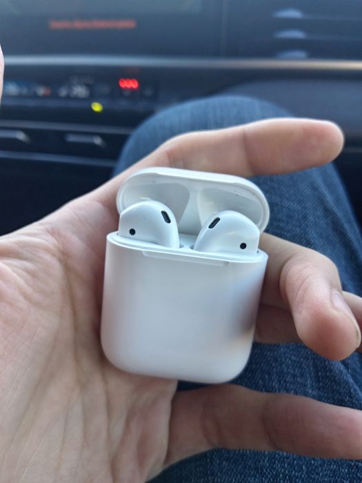 Apple air pods 2