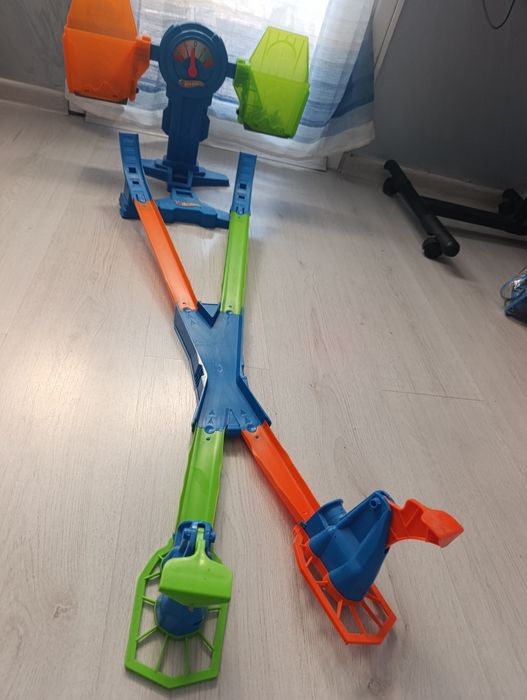 Писти Hot Wheels