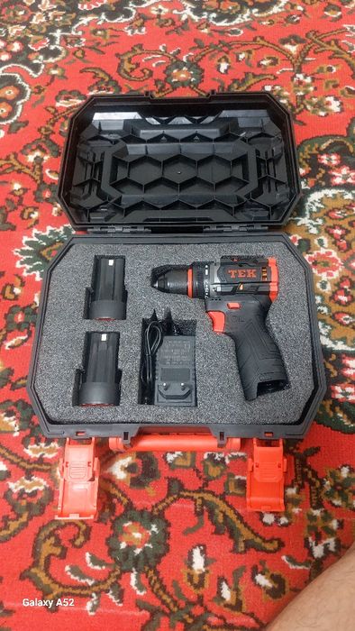 Шуруповерт сатылады