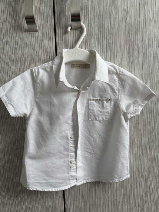 Продавам летни дрешки в размери 6-9м, 12м и 12-18м