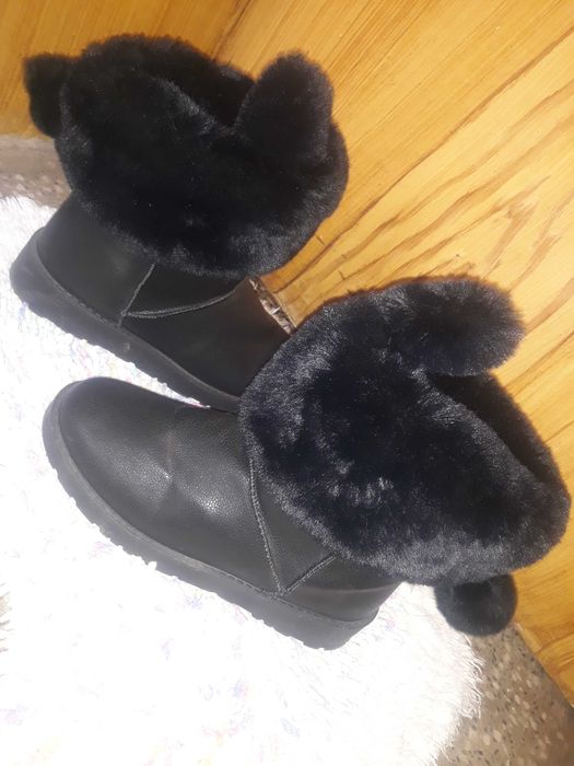 3 чифта обувки - боти, апрески, кецове ест кожа - Всички 41 номер