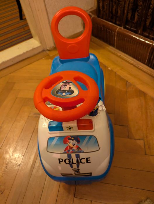 Masinuta copii perfect functionala, aproape noua