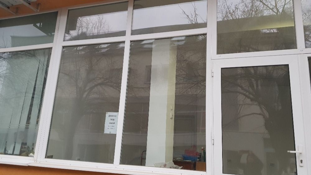 Дава се под наем Магазин в Шумен, Математическа гимназия - 94 кв.м за 357 € - Снимка #3
