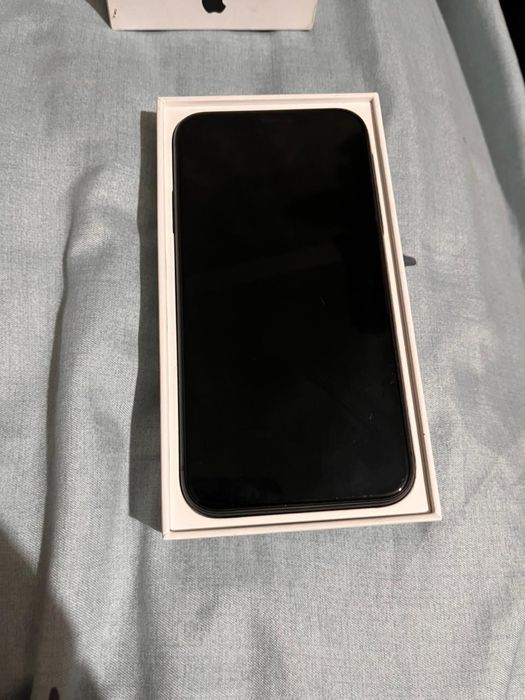 айфон 11     168