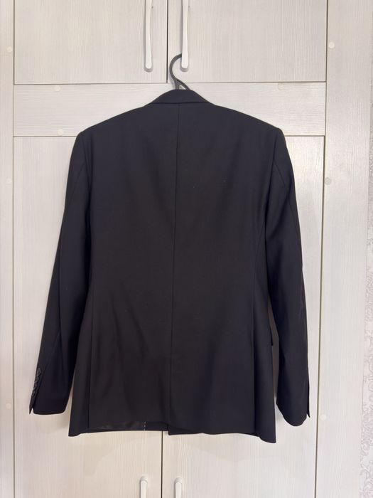 Продаётся костюм тройка