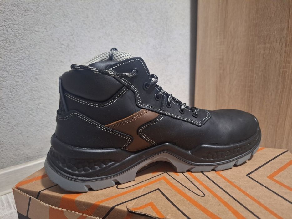 Bocanci de protectie Exena