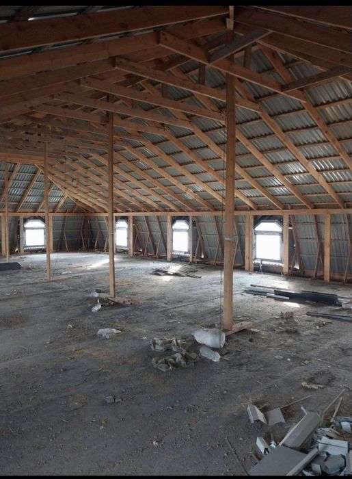 Hovli sotiladi 3 sotiq