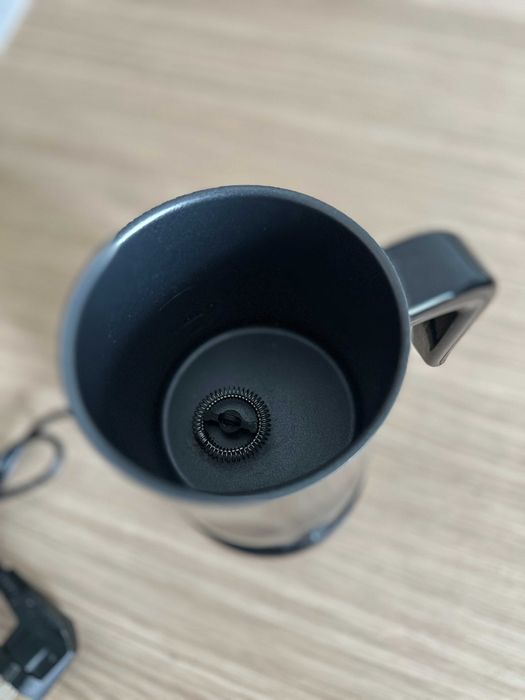 Aparat spumat laptele Krups XL100, Invelis antiaderent, Negru