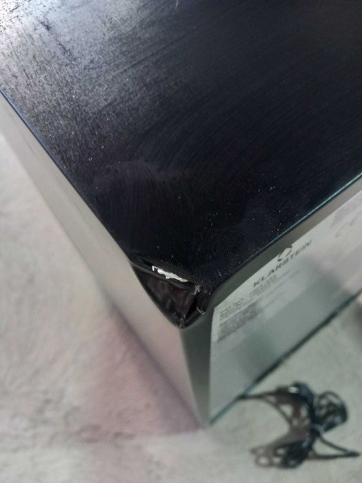 Frigider pentru vinuri