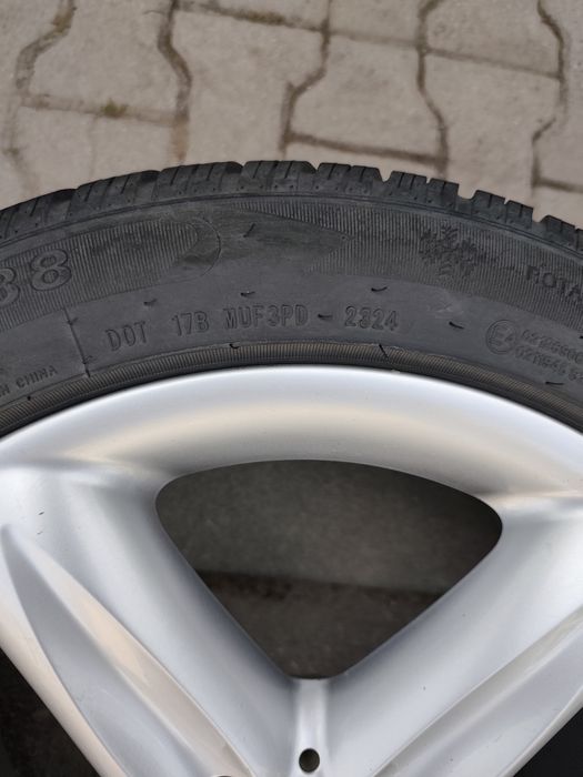 Джанти 17" със зимни гуми 245 45 17