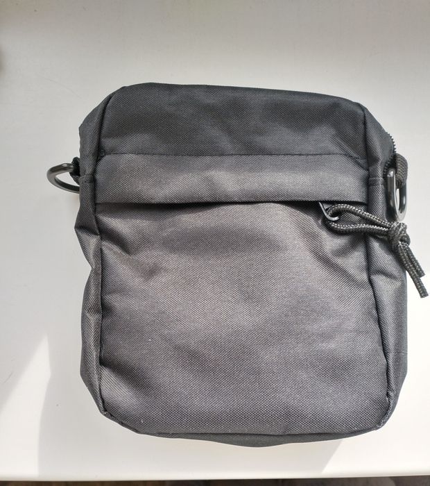 Сумка через плечо с ремешком