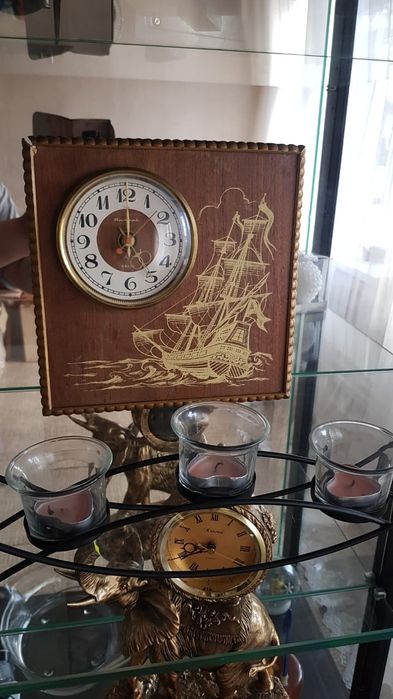 Продам Кварцевые часы Янтарь