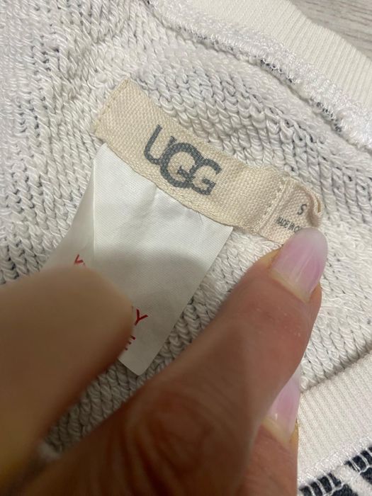 Bluză UGG superbă , originală
