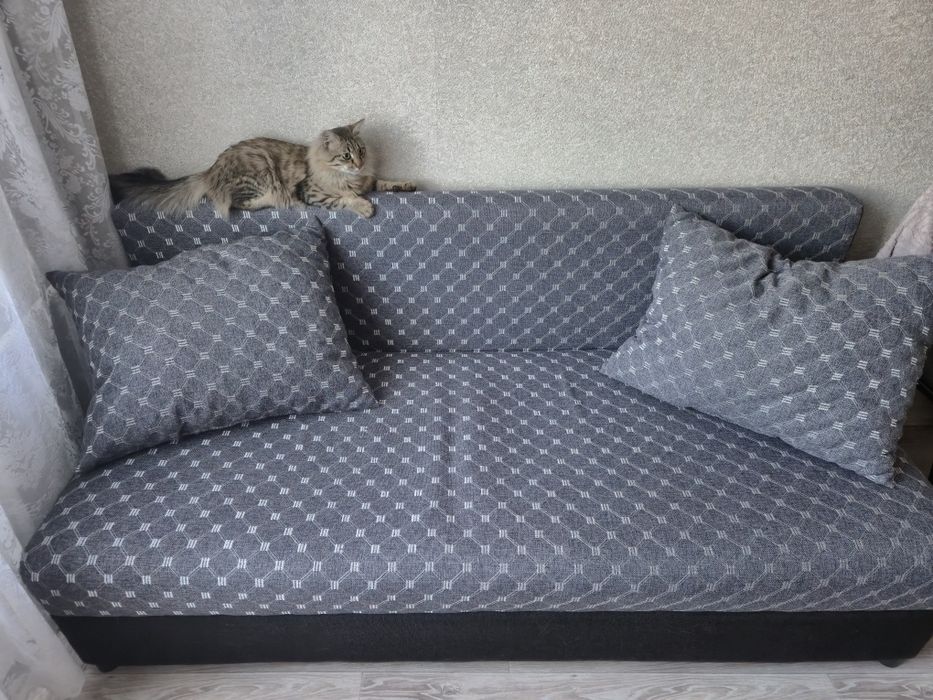 Продам Тахту в отличном состоянии