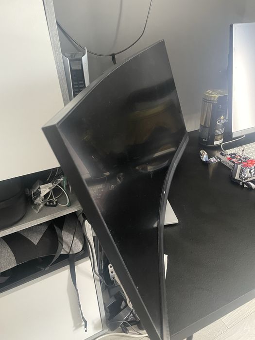 Monitor Hp curbat!