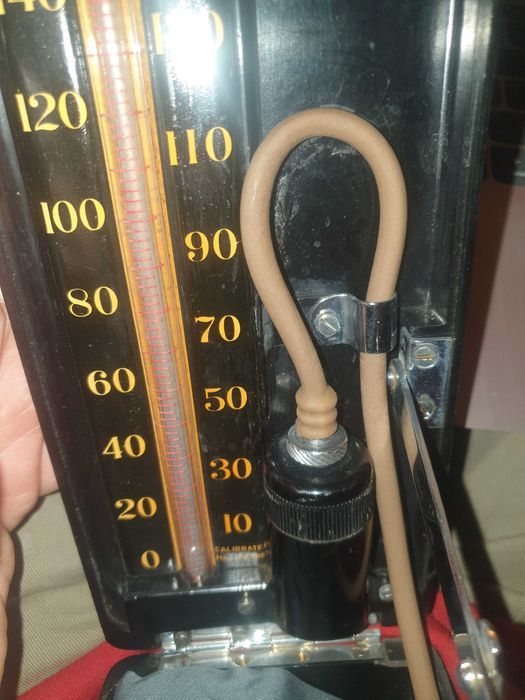 Aparat masurare tensiune arteriala vintage,1960,Accoson Dominion Model