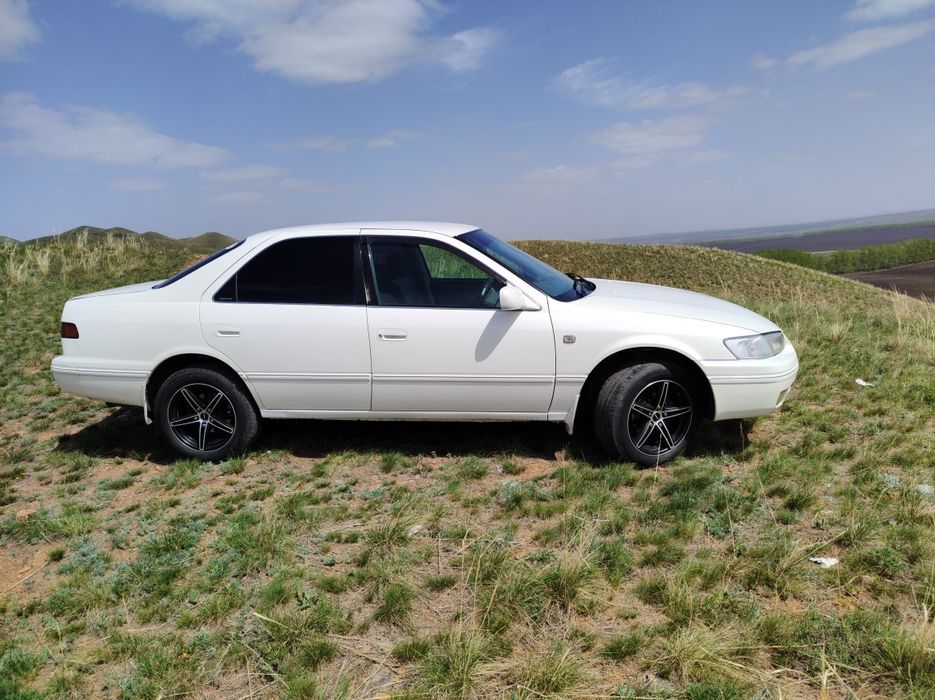 Продам Toyota Camry Gracia sxv20