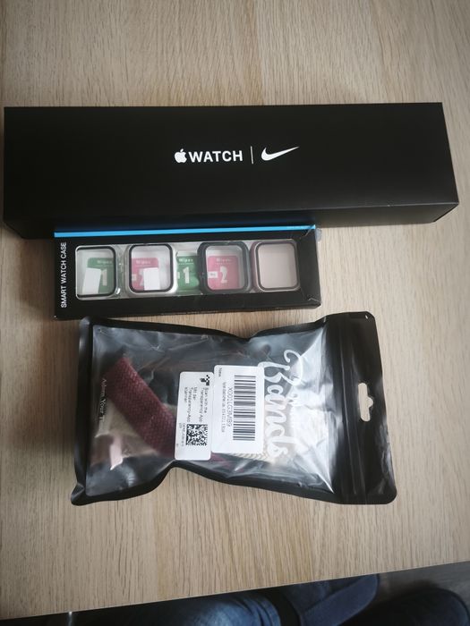 Часовник Apple Watch Nike  SE 40mm  SG MKQ33BS/A