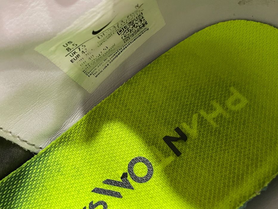 Бутонки - Nike ( номер: 42 ) оригинални