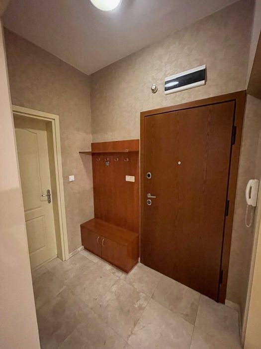 Дава се под наем Тристаен апартамент в София, Център - 107 кв.м за 750 € - Снимка #5