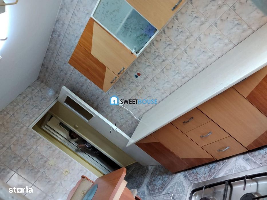 Apartament cu 4 Camere  Zona Ultracentrala  B-Dul Unirii