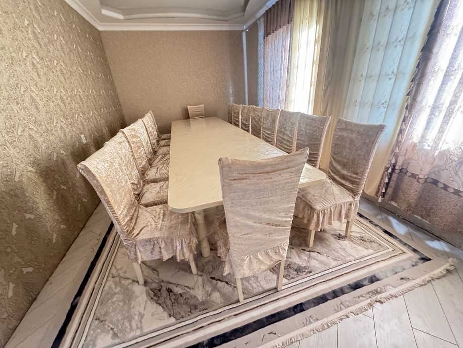 Стол орындық пен бірге