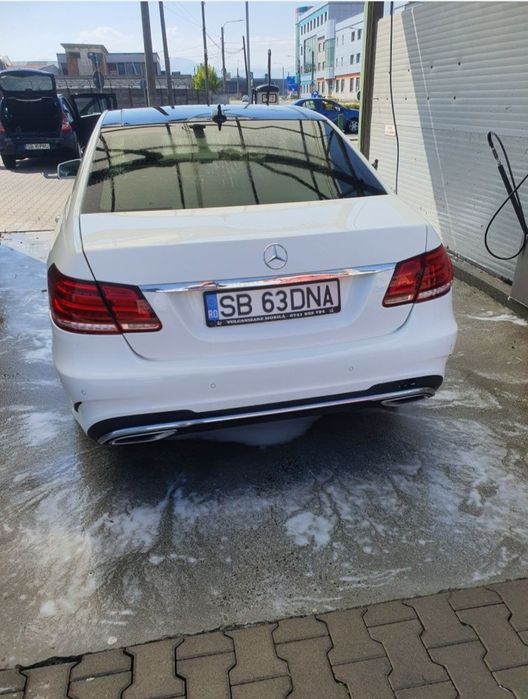 Mercedez E 220,AMG LINE,Panoramic