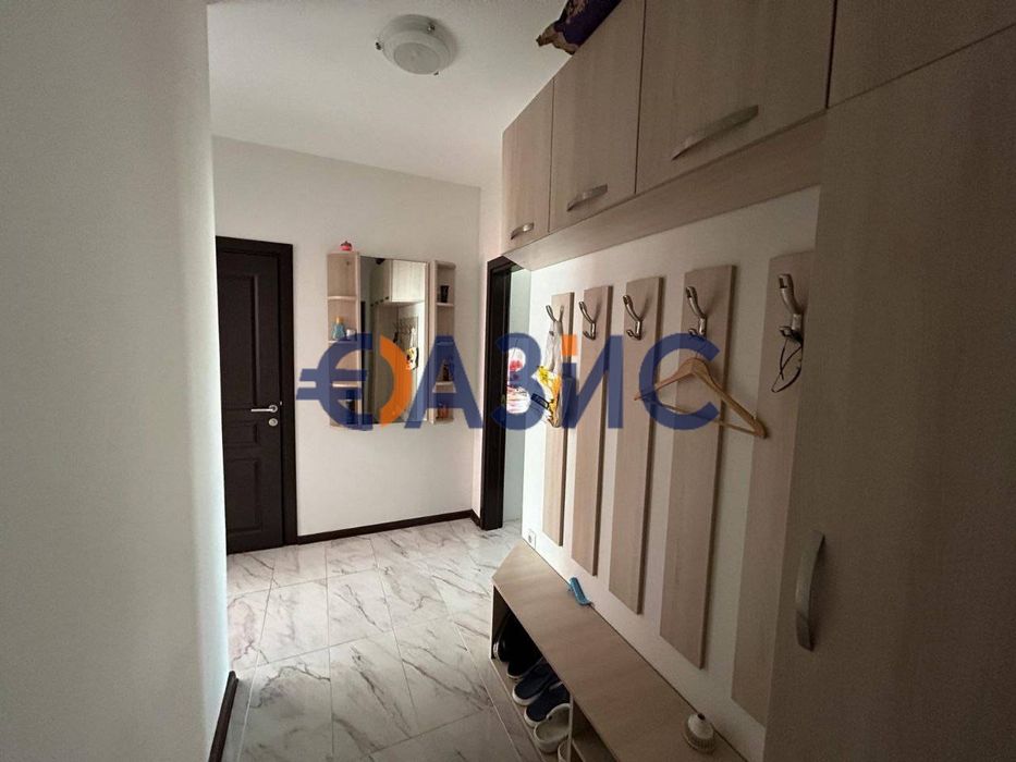 Продава се Двустаен апартамент в Приморско - 77 кв.м за 1129 €/кв.м - Снимка #2