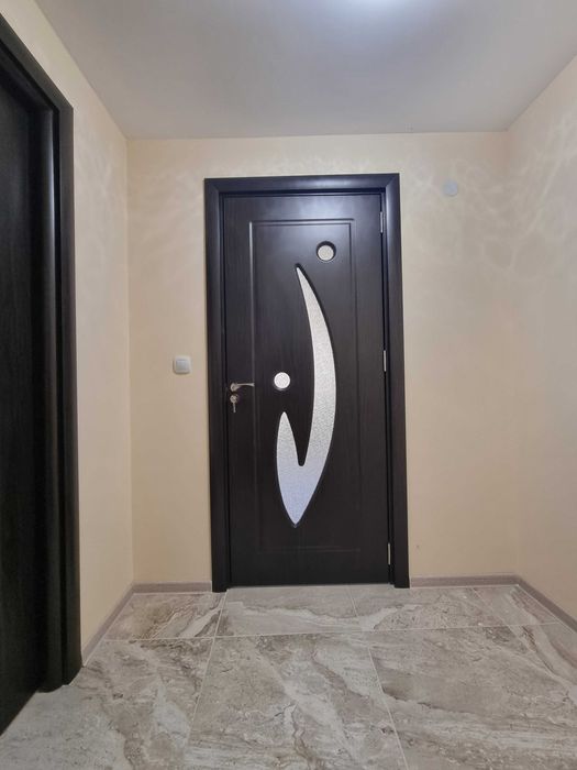 Дава се под наем Двустаен апартамент в Горна Оряховица - 49 кв.м за 204 € - Снимка #5