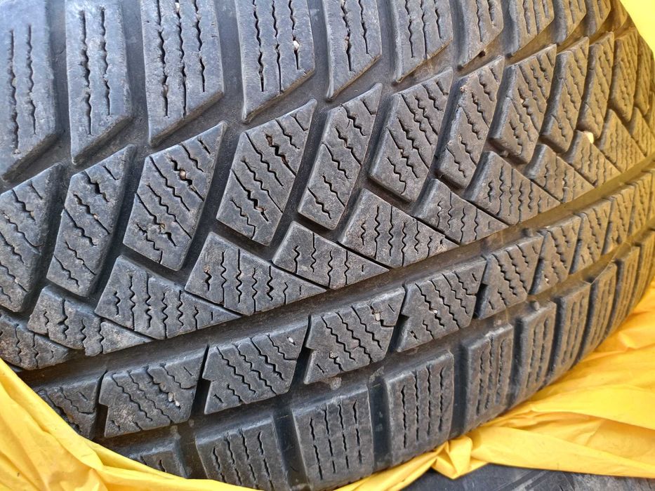 Гуми 4 броя Continental 255/50 R20